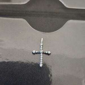 14K White Gold Diamond Cross Pendant | 0.25 CTW | Authentic | Colorless
